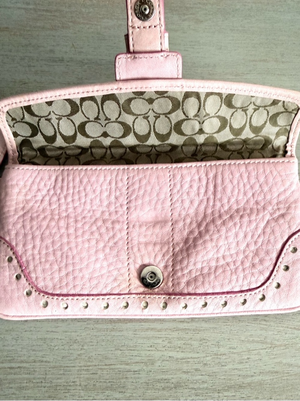 Vintage Y2K Coach Hamptons Soho Blush Pink Pebbled Calfskin Leather Wristlet - Picture 6 of 8